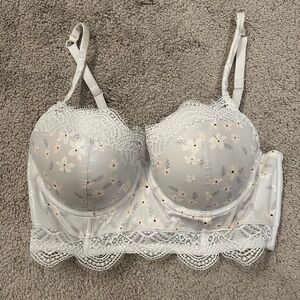 Victoria's Secret Floral Lace Bra - Light Gray
